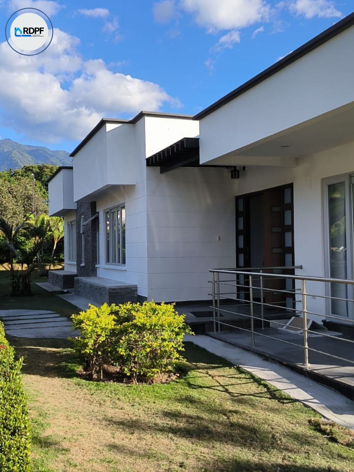 Instalación de alfajías arquitectónicas en Neiva